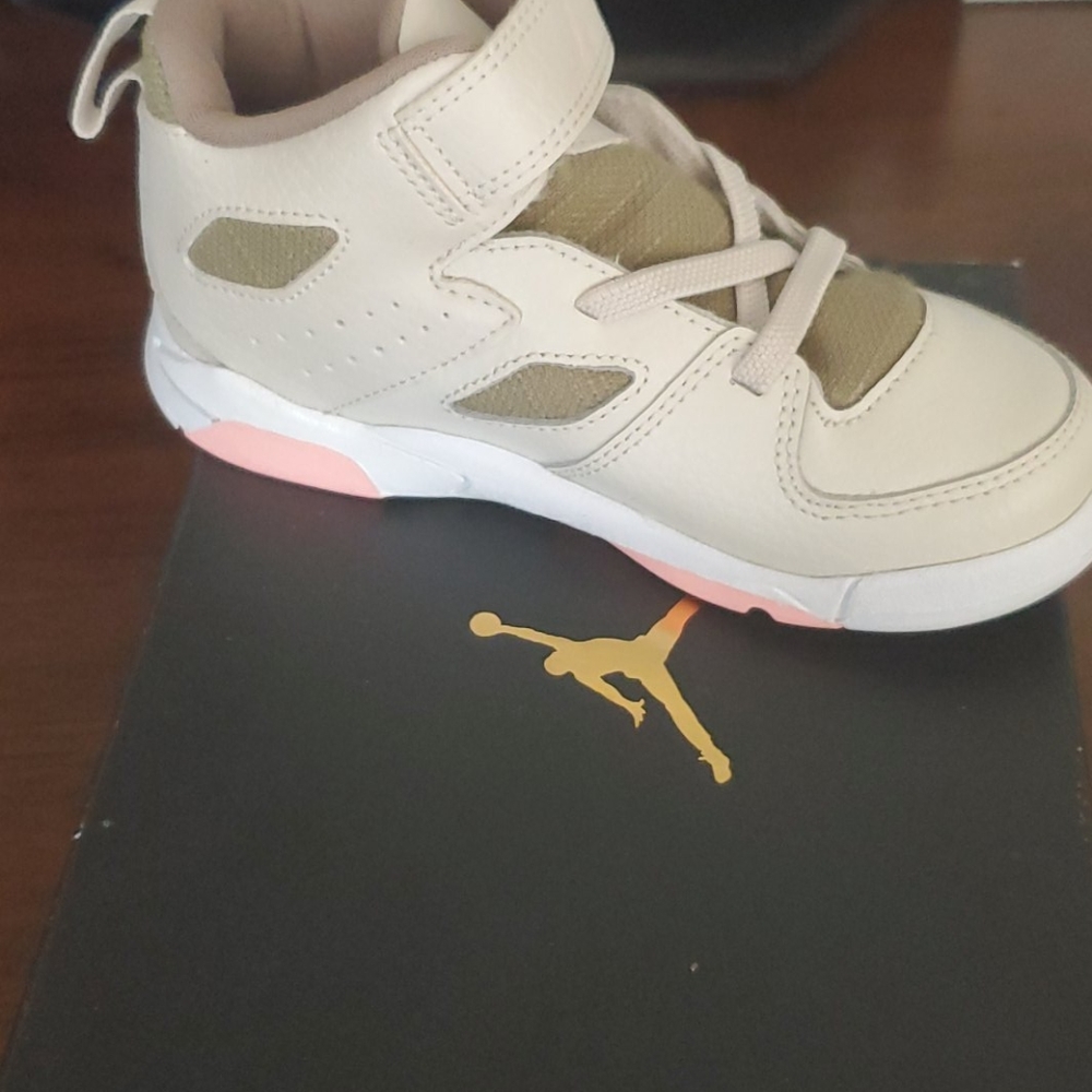 Girl's Jordan FLTCLB '91 GT